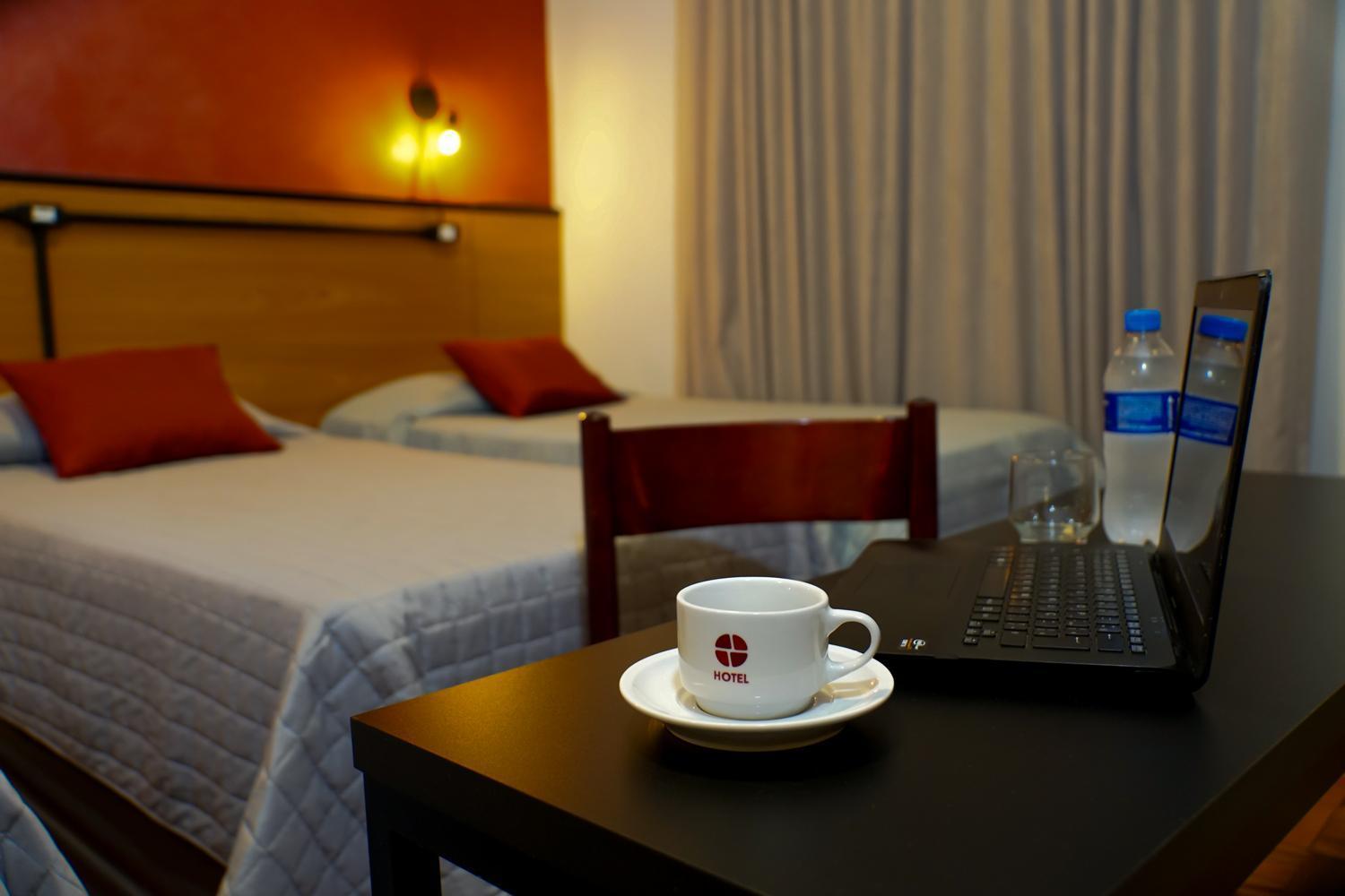 Hotel Euro Suite Pocos De Caldas By Nacional Inn Eksteriør bilde