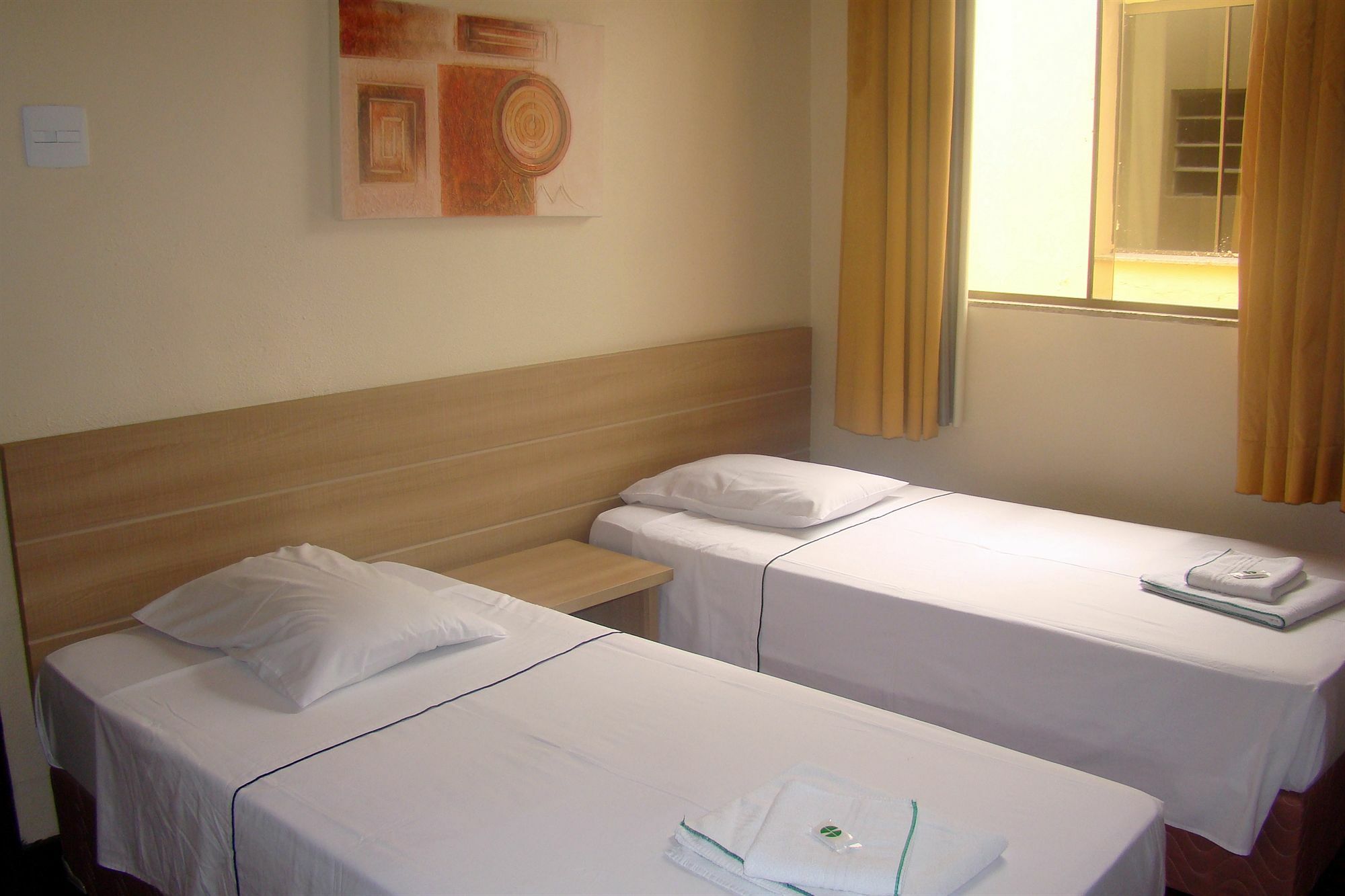 Hotel Euro Suite Pocos De Caldas By Nacional Inn Eksteriør bilde